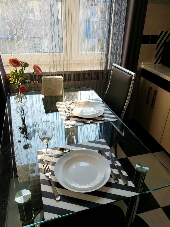Apartment Luxury Oasis Srodmiescie Downtown 3 Os Krakau Exterior foto